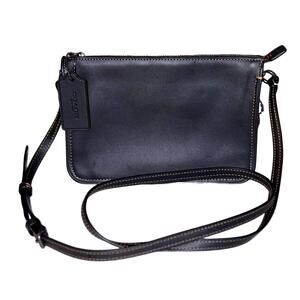 -Coach- 1941 Soho Crossbody in black glove tanned leather with yellow stitching